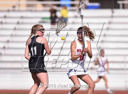 Thumbnail 3 in St. Ignatius vs. Archbishop Mitty photogallery.