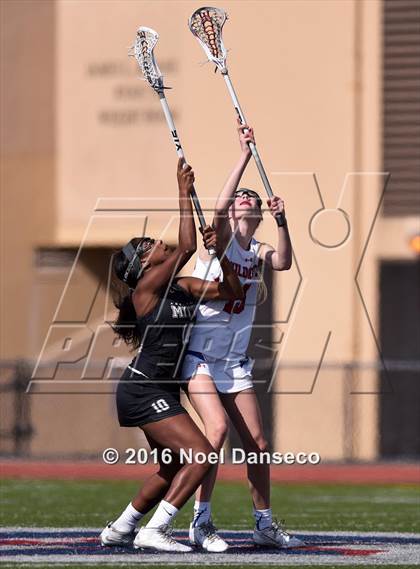 Thumbnail 3 in St. Ignatius vs. Archbishop Mitty photogallery.