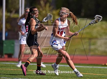 Thumbnail 3 in St. Ignatius vs. Archbishop Mitty photogallery.
