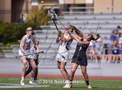 Thumbnail 2 in St. Ignatius vs. Archbishop Mitty photogallery.