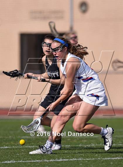 Thumbnail 2 in St. Ignatius vs. Archbishop Mitty photogallery.