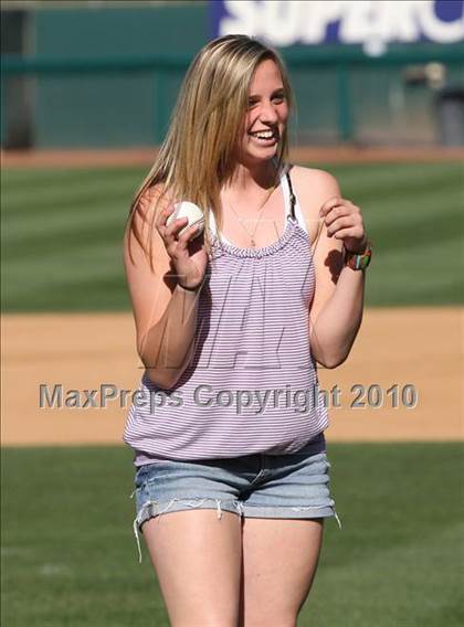 Thumbnail 2 in East Nicolaus vs. Esparto @ Raley Field photogallery.