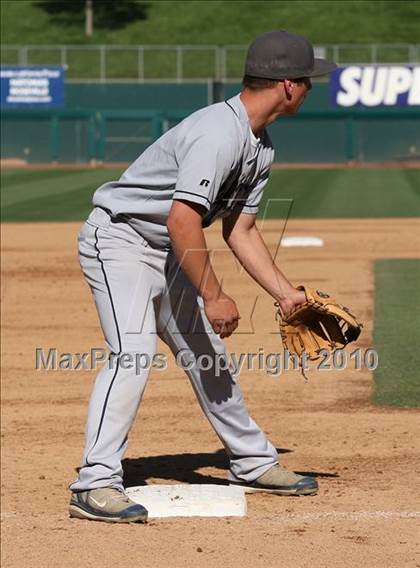 Thumbnail 3 in East Nicolaus vs. Esparto @ Raley Field photogallery.