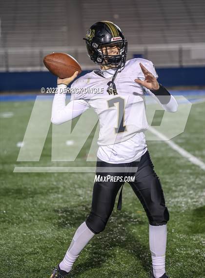 Thumbnail 2 in West Hempstead vs. Seaford (NYSPHSAA Section 8 Conference 4 Semifinal) photogallery.