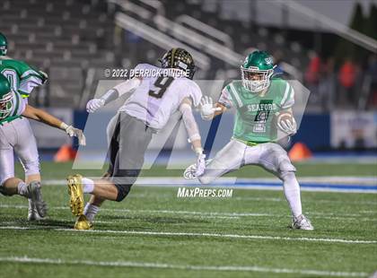 Thumbnail 2 in West Hempstead vs. Seaford (NYSPHSAA Section 8 Conference 4 Semifinal) photogallery.