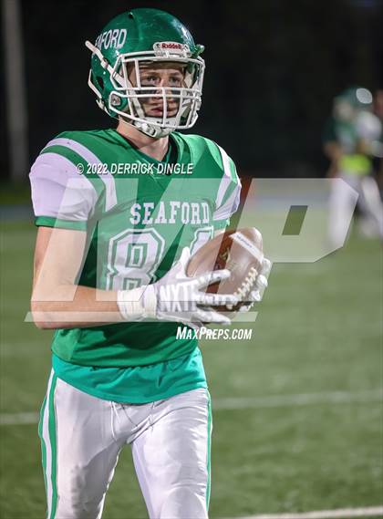 Thumbnail 3 in West Hempstead vs. Seaford (NYSPHSAA Section 8 Conference 4 Semifinal) photogallery.