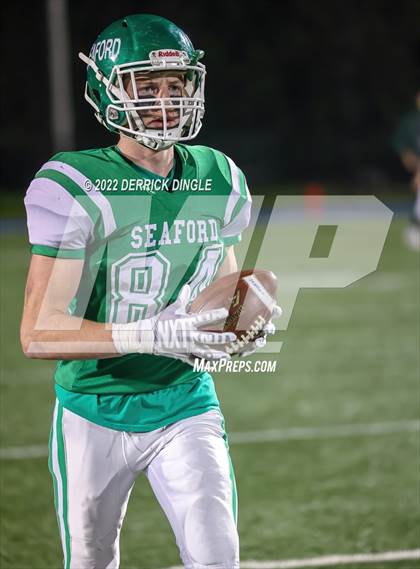 Thumbnail 2 in West Hempstead vs. Seaford (NYSPHSAA Section 8 Conference 4 Semifinal) photogallery.