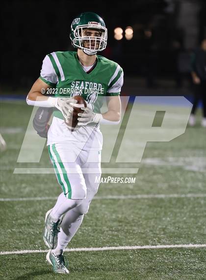 Thumbnail 1 in West Hempstead vs. Seaford (NYSPHSAA Section 8 Conference 4 Semifinal) photogallery.