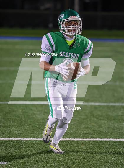 Thumbnail 3 in West Hempstead vs. Seaford (NYSPHSAA Section 8 Conference 4 Semifinal) photogallery.