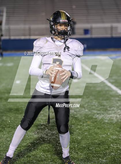 Thumbnail 1 in West Hempstead vs. Seaford (NYSPHSAA Section 8 Conference 4 Semifinal) photogallery.