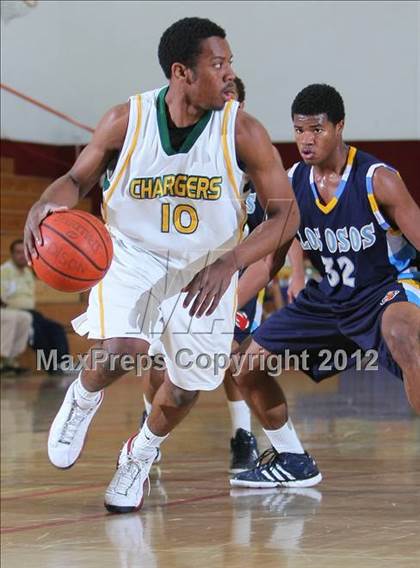 Thumbnail 3 in Edison vs. Los Osos (MaxPreps Holiday Classic) photogallery.