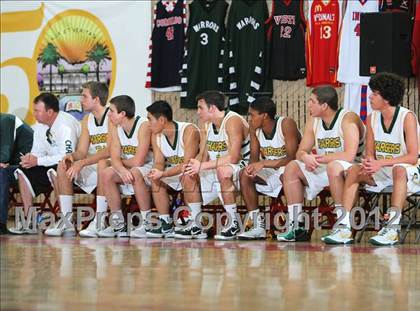 Thumbnail 3 in Edison vs. Los Osos (MaxPreps Holiday Classic) photogallery.