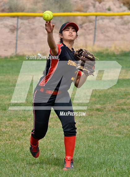 Thumbnail 2 in Del Norte @ Espanola Valley photogallery.