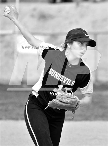 Thumbnail 1 in Del Norte @ Espanola Valley photogallery.