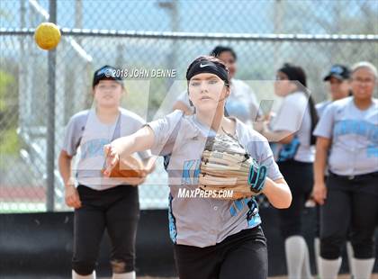 Thumbnail 1 in Del Norte @ Espanola Valley photogallery.