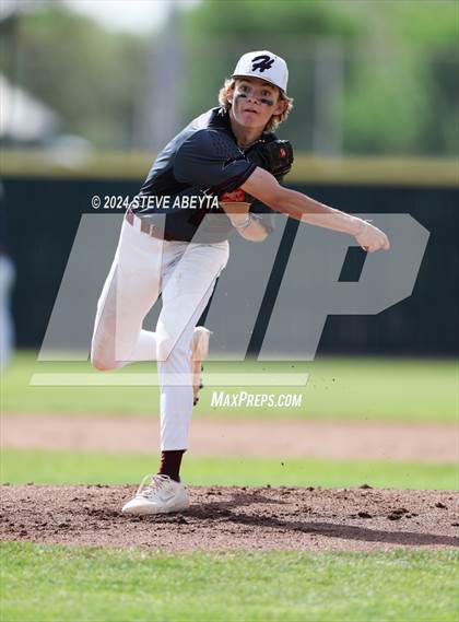 Thumbnail 3 in Horizon vs. Fort Collins (CHSAA 5A First Round Consolation) photogallery.