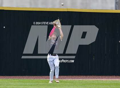 Thumbnail 3 in Horizon vs. Fort Collins (CHSAA 5A First Round Consolation) photogallery.