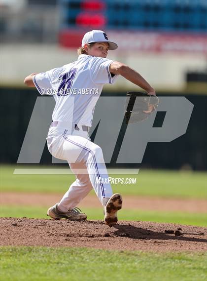 Thumbnail 3 in Horizon vs. Fort Collins (CHSAA 5A First Round Consolation) photogallery.