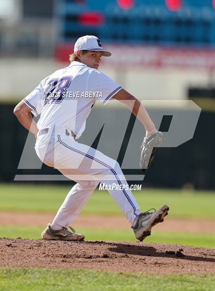 Thumbnail 1 in Horizon vs. Fort Collins (CHSAA 5A First Round Consolation) photogallery.