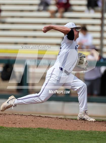 Thumbnail 2 in Horizon vs. Fort Collins (CHSAA 5A First Round Consolation) photogallery.