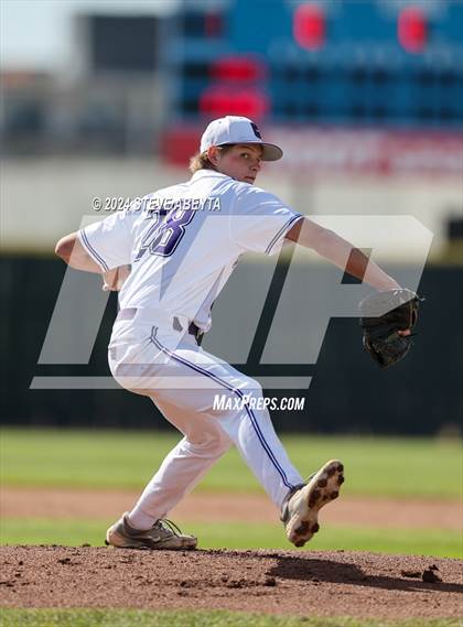 Thumbnail 3 in Horizon vs. Fort Collins (CHSAA 5A First Round Consolation) photogallery.