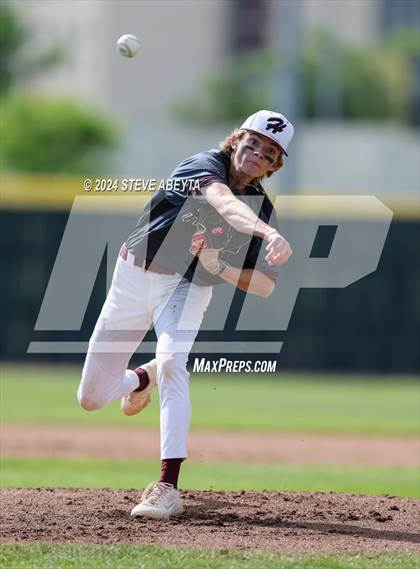 Thumbnail 2 in Horizon vs. Fort Collins (CHSAA 5A First Round Consolation) photogallery.
