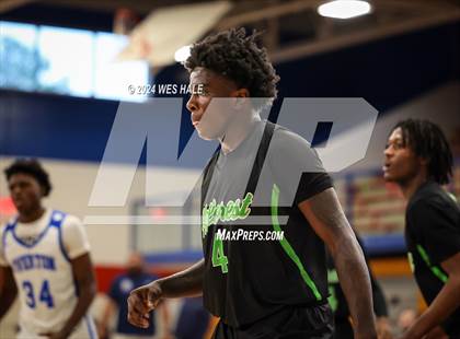Thumbnail 3 in Hillcrest vs Overton (Memphis Hoopfest) photogallery.