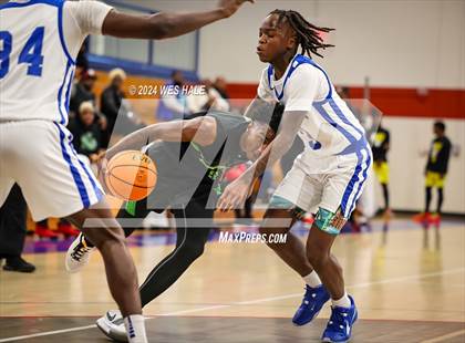 Thumbnail 2 in Hillcrest vs Overton (Memphis Hoopfest) photogallery.