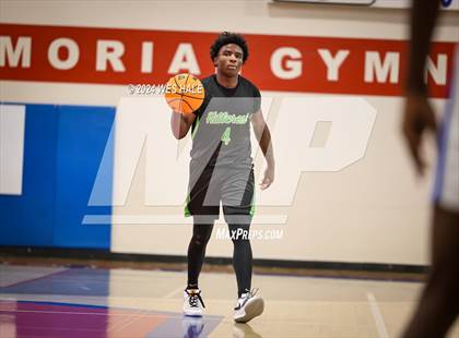 Thumbnail 3 in Hillcrest vs Overton (Memphis Hoopfest) photogallery.