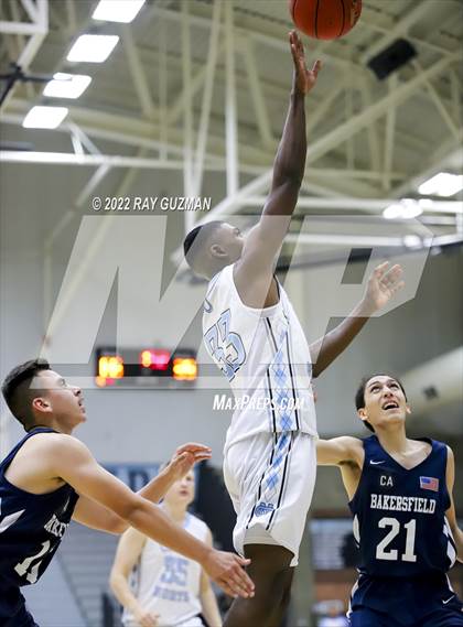 Thumbnail 1 in Bullard @ Clovis North photogallery.