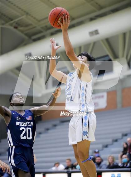 Thumbnail 2 in Bullard @ Clovis North photogallery.
