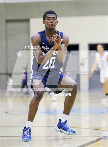 Thumbnail 3 in Bullard @ Clovis North photogallery.