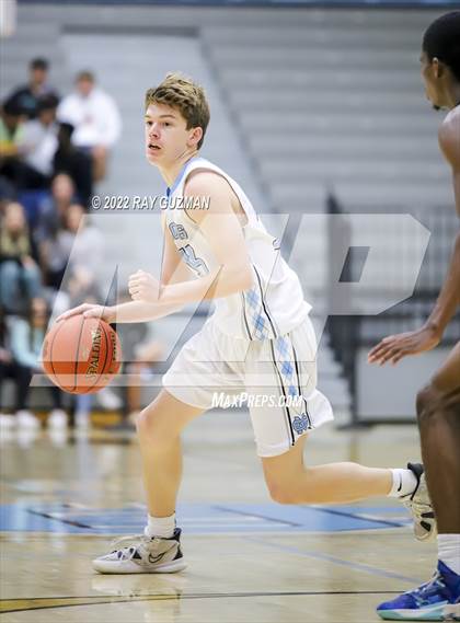 Thumbnail 2 in Bullard @ Clovis North photogallery.