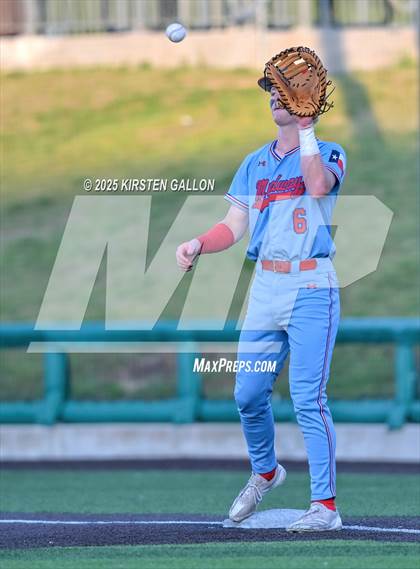 Thumbnail 1 in Midway vs. Prosper (UIL Baseball 6A D1 Semifinal Game 3) photogallery.