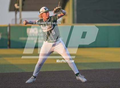 Thumbnail 3 in Midway vs. Prosper (UIL Baseball 6A D1 Semifinal Game 3) photogallery.