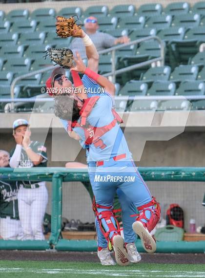 Thumbnail 3 in Midway vs. Prosper (UIL Baseball 6A D1 Semifinal Game 3) photogallery.