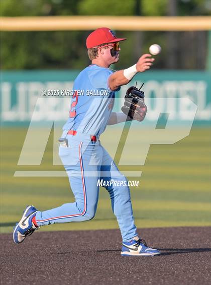 Thumbnail 3 in Midway vs. Prosper (UIL Baseball 6A D1 Semifinal Game 3) photogallery.