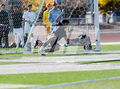 Thumbnail 3 in Burlingame vs. Saint Francis (Sunnyvale Christmas Cup) photogallery.