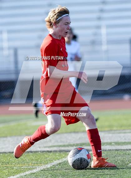 Thumbnail 2 in Burlingame vs. Saint Francis (Sunnyvale Christmas Cup) photogallery.