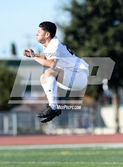 Thumbnail 1 in Burlingame vs. Saint Francis (Sunnyvale Christmas Cup) photogallery.