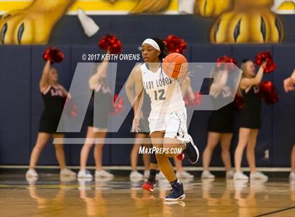 Thumbnail 3 in Little Elm vs. Liberty (5A Region 2 Bi-District Playoff) photogallery.