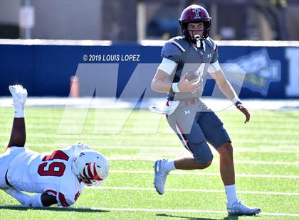 Thumbnail 2 in JSerra Catholic vs. Milton (Trinity League vs. USA Showcase) photogallery.