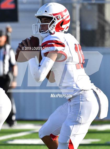 Thumbnail 1 in JSerra Catholic vs. Milton (Trinity League vs. USA Showcase) photogallery.