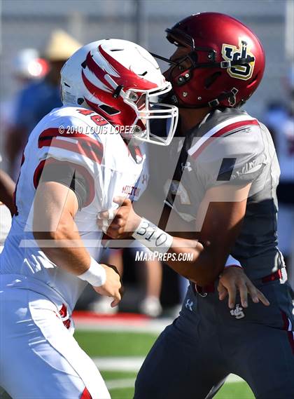 Thumbnail 3 in JSerra Catholic vs. Milton (Trinity League vs. USA Showcase) photogallery.