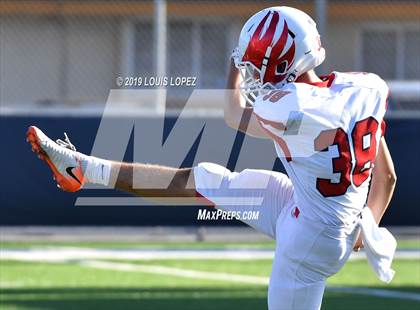 Thumbnail 1 in JSerra Catholic vs. Milton (Trinity League vs. USA Showcase) photogallery.