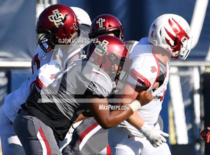 Thumbnail 1 in JSerra Catholic vs. Milton (Trinity League vs. USA Showcase) photogallery.