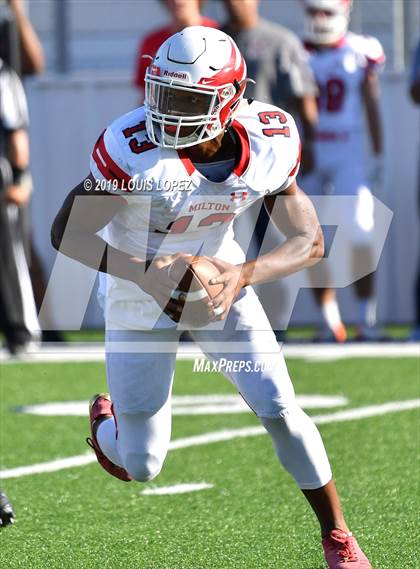 Thumbnail 1 in JSerra Catholic vs. Milton (Trinity League vs. USA Showcase) photogallery.