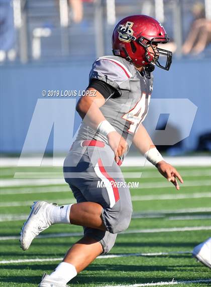 Thumbnail 2 in JSerra Catholic vs. Milton (Trinity League vs. USA Showcase) photogallery.