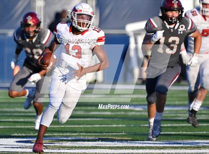 Thumbnail 1 in JSerra Catholic vs. Milton (Trinity League vs. USA Showcase) photogallery.
