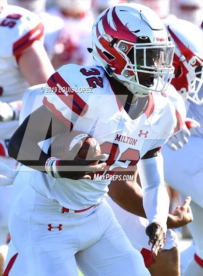Thumbnail 2 in JSerra Catholic vs. Milton (Trinity League vs. USA Showcase) photogallery.